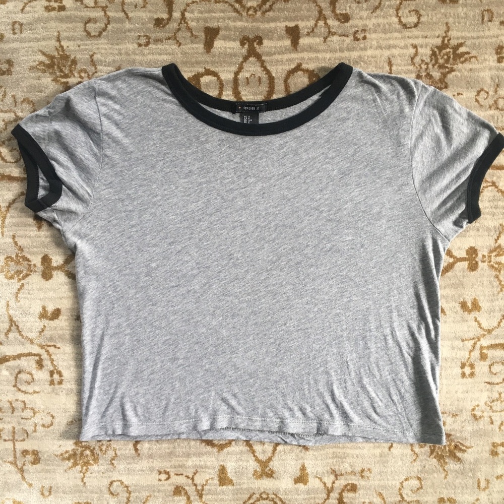 Forever 21 women’s size small cropped gray T-shirt with navy collar